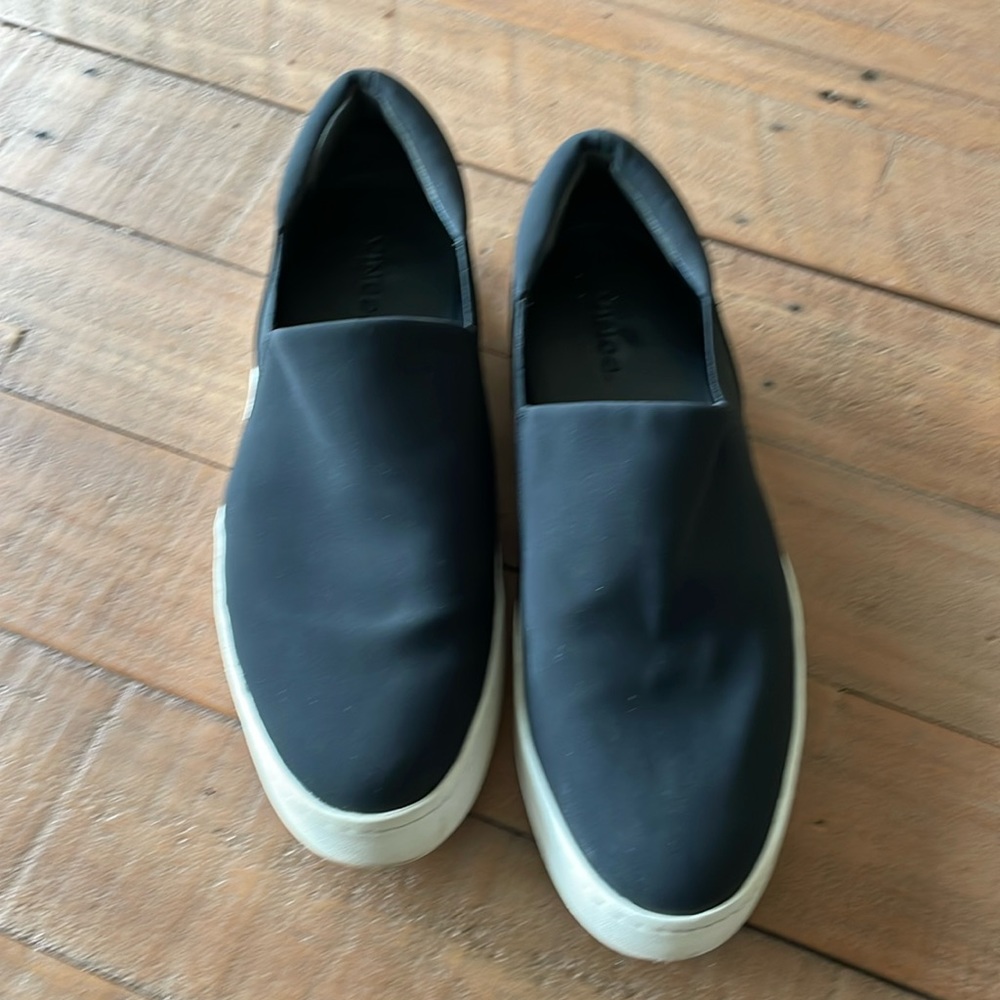 Vince Warren Slipon Platform
